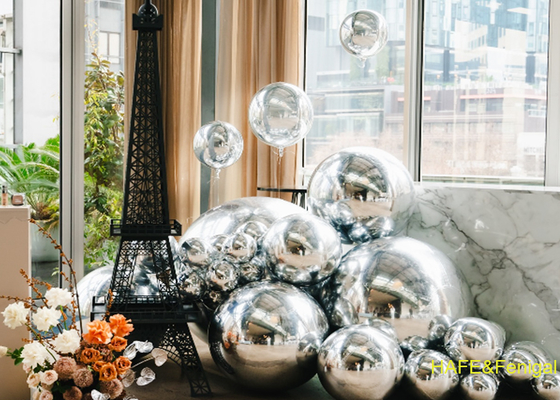 بادکنک های آینه ای نقره ای دو لایه ای از پی وی سی برای رویدادهای عمومی در فضای باز